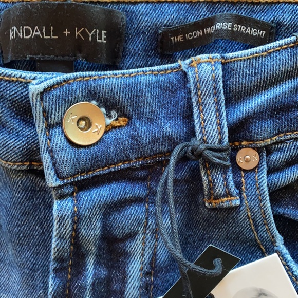 Kendall + Kylie The Icon High Rise Straight Jeans - Picture 4 of 7